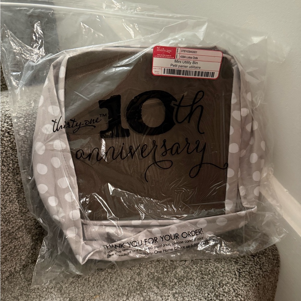 Brand new Thirty-One Mini Utility Bin